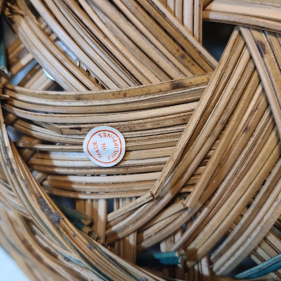 Round Wicker Basket 11 Inch Diameter. 3 Inch Tall. - Picture 12 of 13